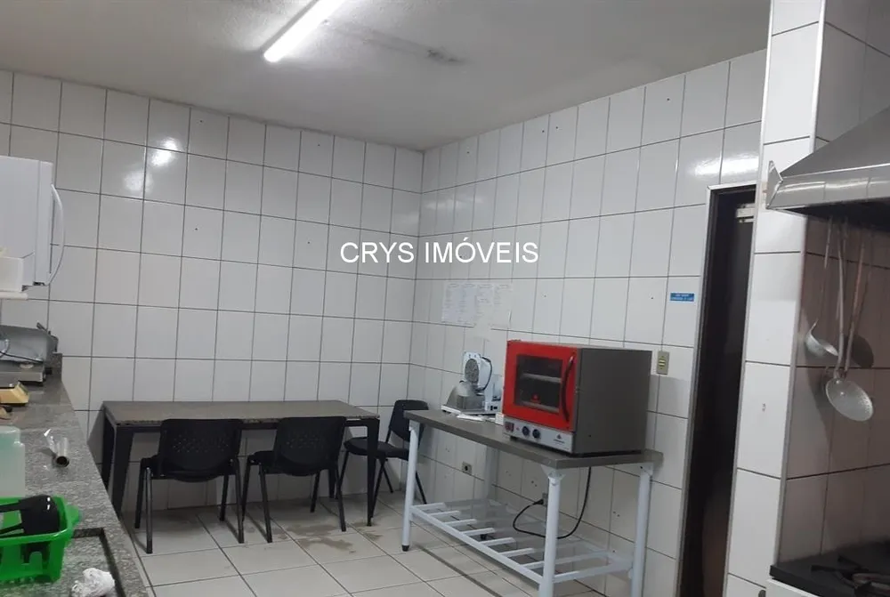 Depósito-Galpão, 300 m² - Foto 1