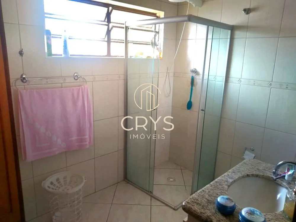 Casa, 3 quartos, 208 m² - Foto 3