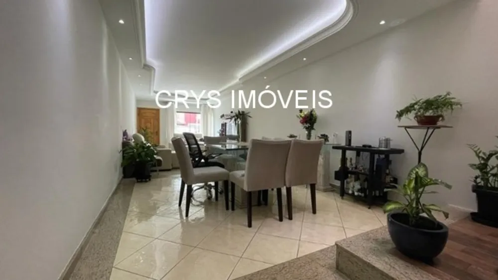 Casa, 3 quartos, 240 m² - Foto 3