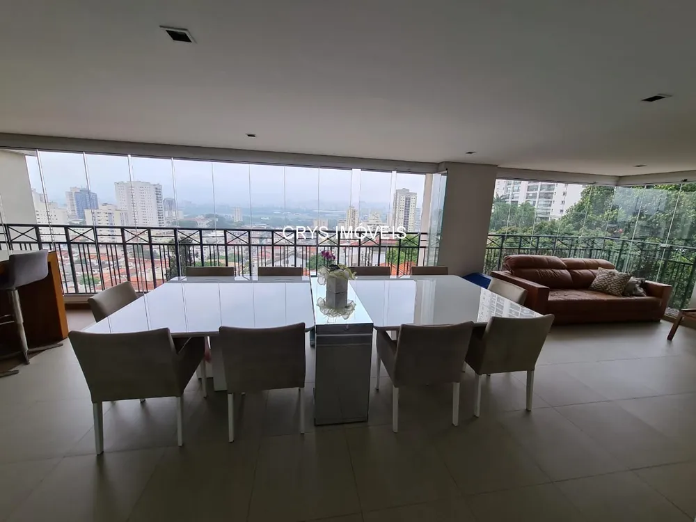 Apartamento, 3 quartos, 215 m² - Foto 1
