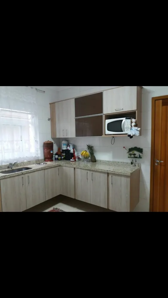Casa, 3 quartos, 180 m² - Foto 9