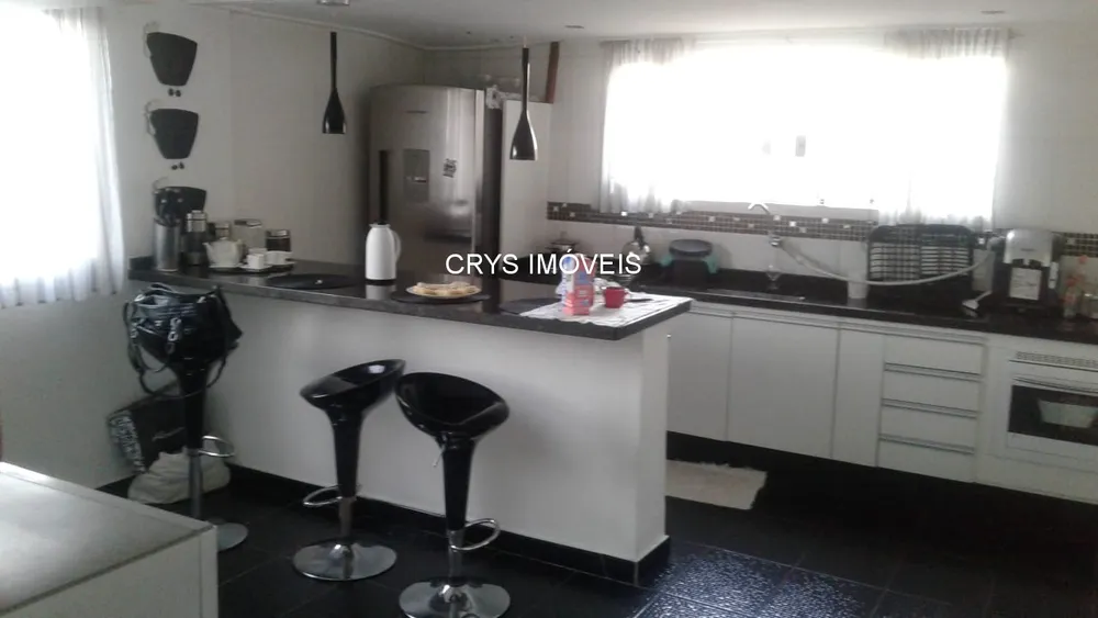 Casa, 3 quartos, 212 m² - Foto 3