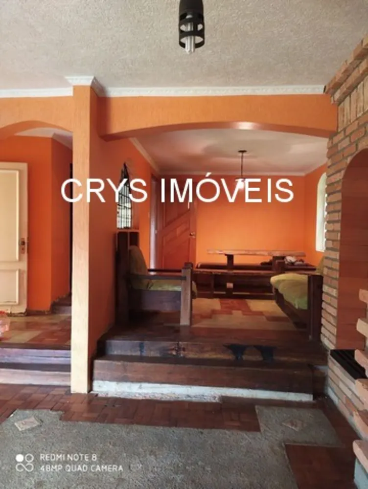 Casa, 3 quartos, 233 m² - Foto 1