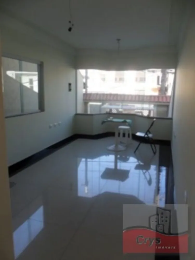 Sobrado, 3 quartos, 240 m² - Foto 2