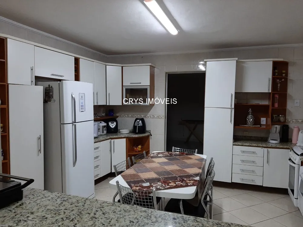 Casa, 4 quartos, 180 m² - Foto 3