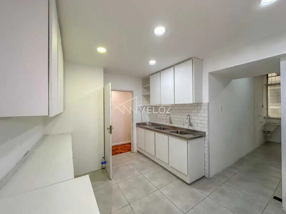Apartamento, 3 quartos, 170 m² - Foto 1