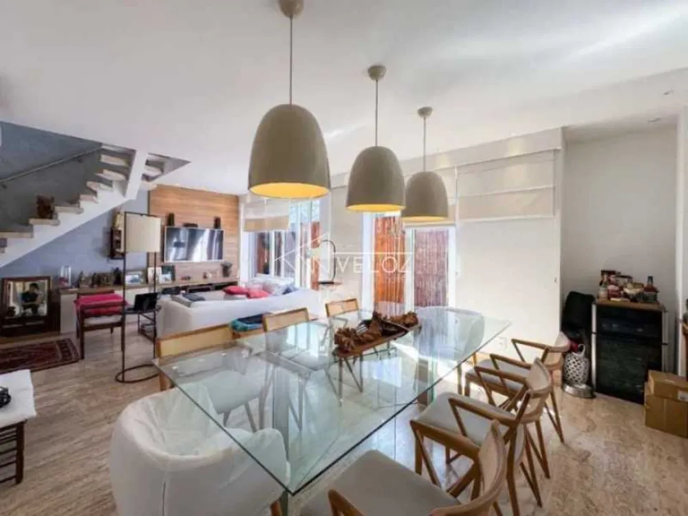 Cobertura, 3 quartos, 174 m² - Foto 1