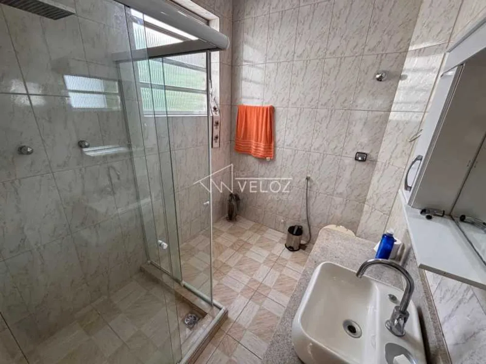 Apartamento, 3 quartos, 140 m² - Foto 2