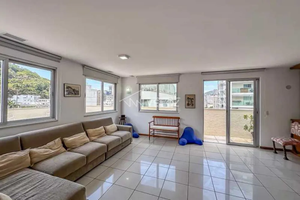 Cobertura, 4 quartos, 197 m² - Foto 3