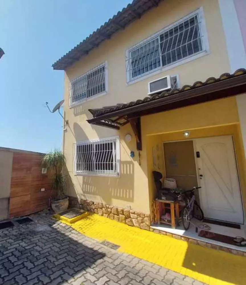 Casa de Condomínio, 4 quartos - Foto 1