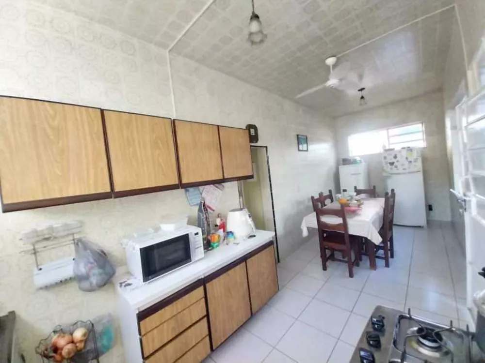 Casa, 5 quartos, 340 m² - Foto 8