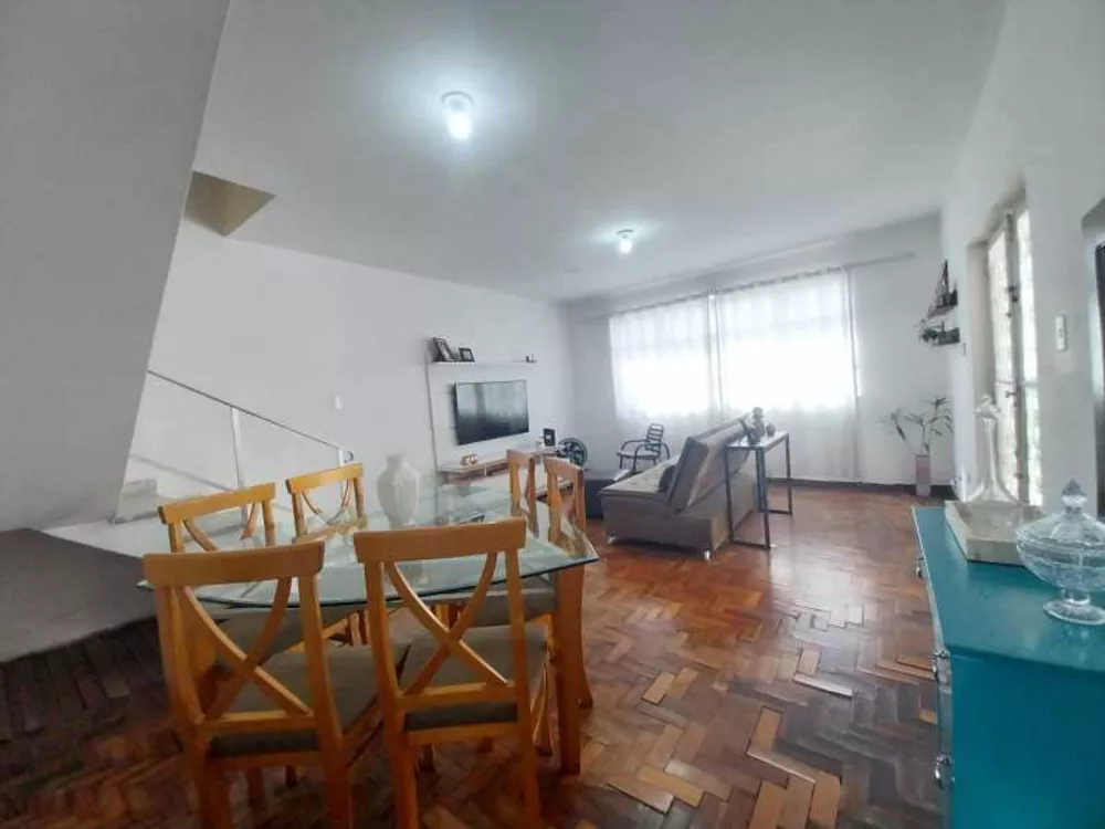 Casa, 4 quartos, 250 m² - Foto 10