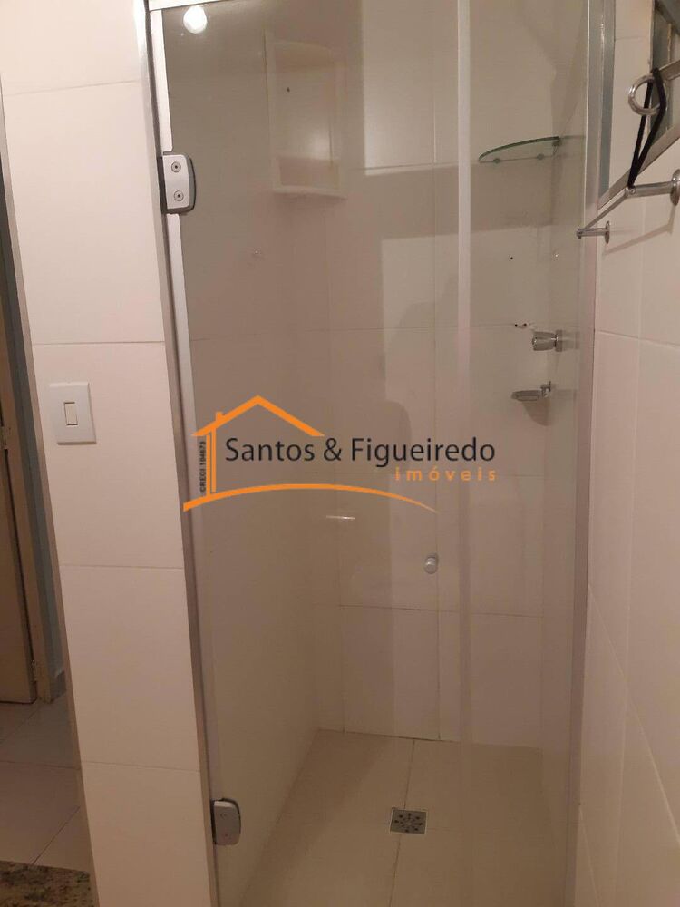Apartamento para alugar com 2 quartos, 64m² - Foto 4
