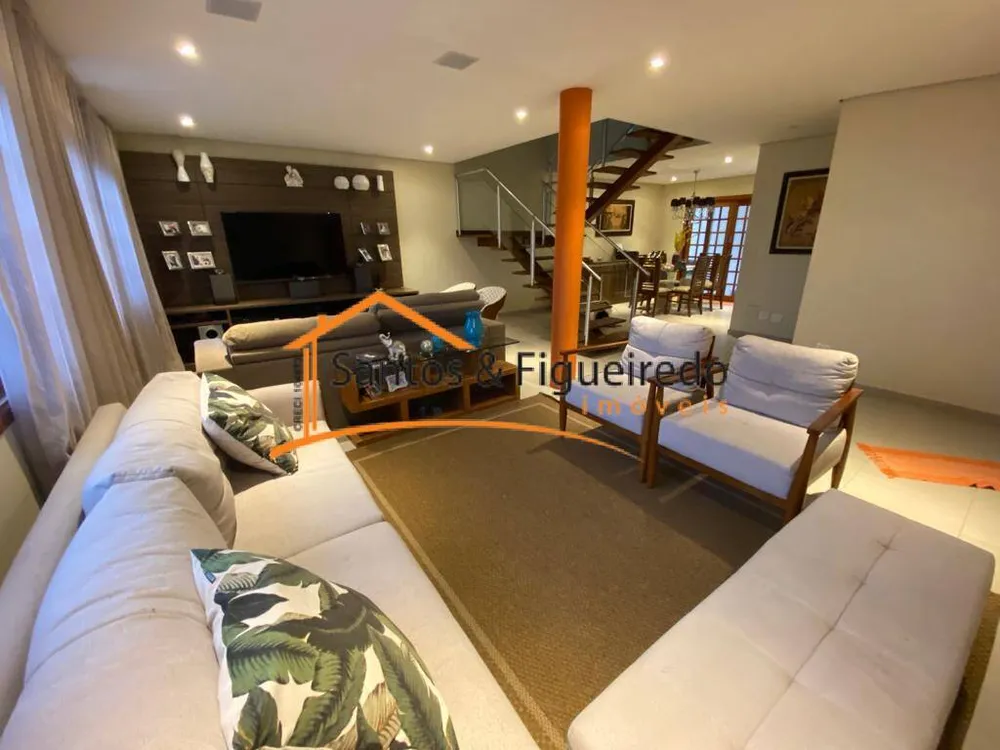 Sobrado, 3 quartos, 200 m² - Foto 2