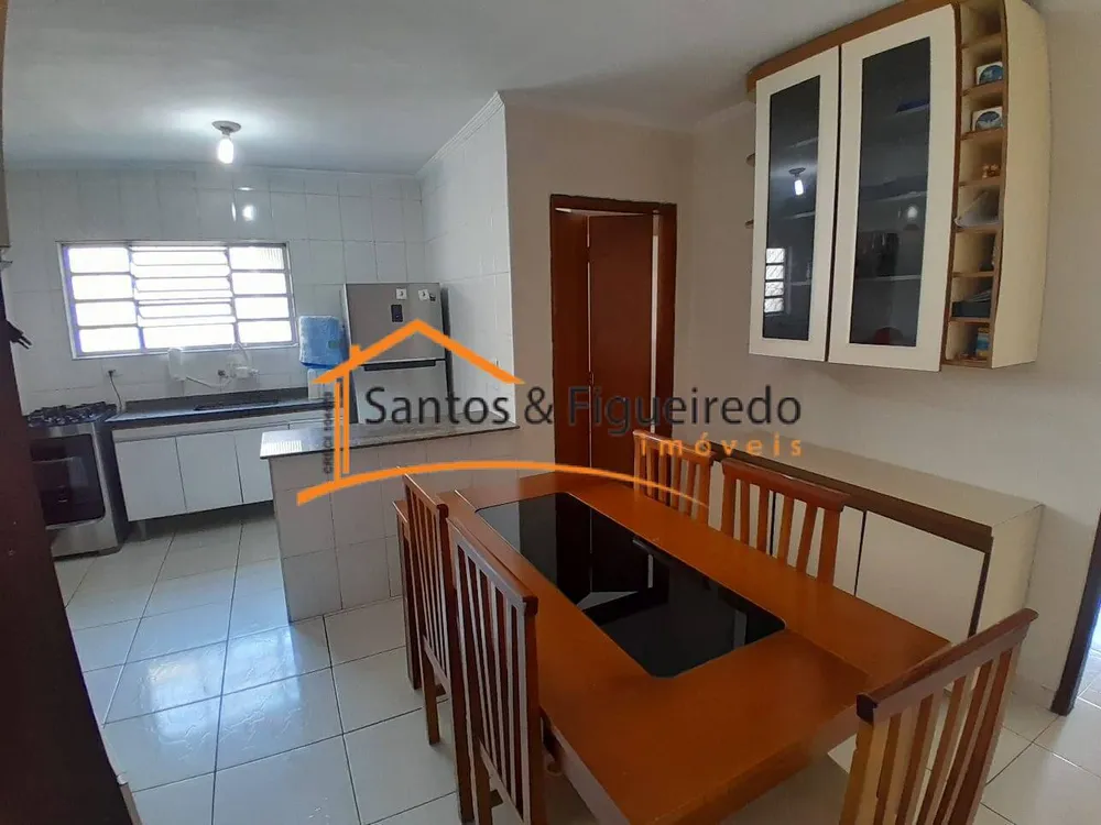Casa, 3 quartos, 175 m² - Foto 4