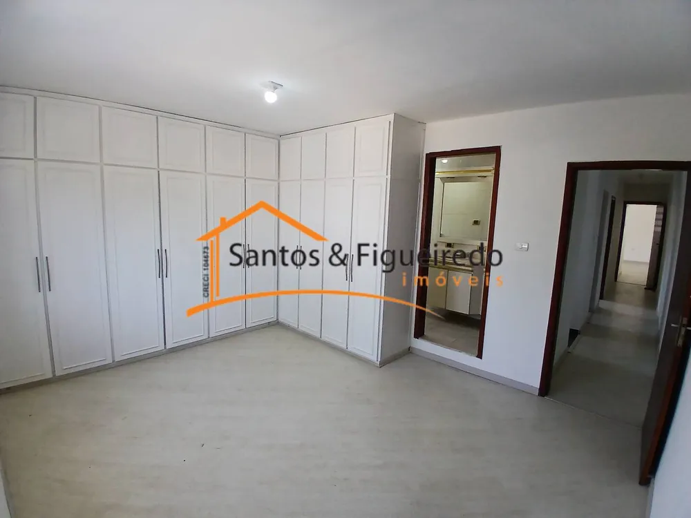 Casa, 3 quartos, 250 m² - Foto 2