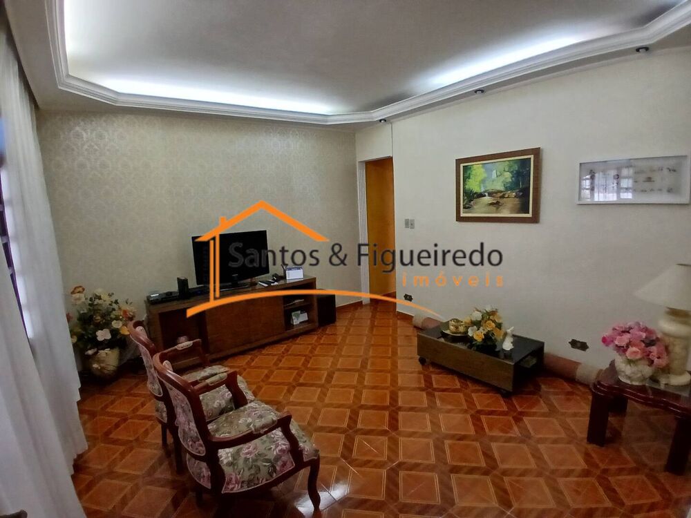 Casa, 4 quartos, 205 m² - Foto 1