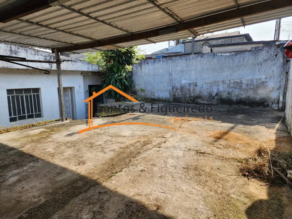 Casa à venda com 1 quarto, 250m² - Foto 5