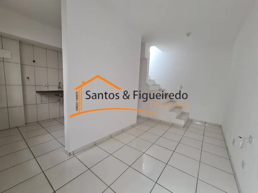 Casa, 2 quartos, 60 m² - Foto 1