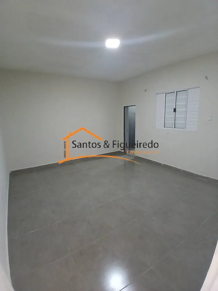 Casa, 4 quartos, 250 m² - Foto 3