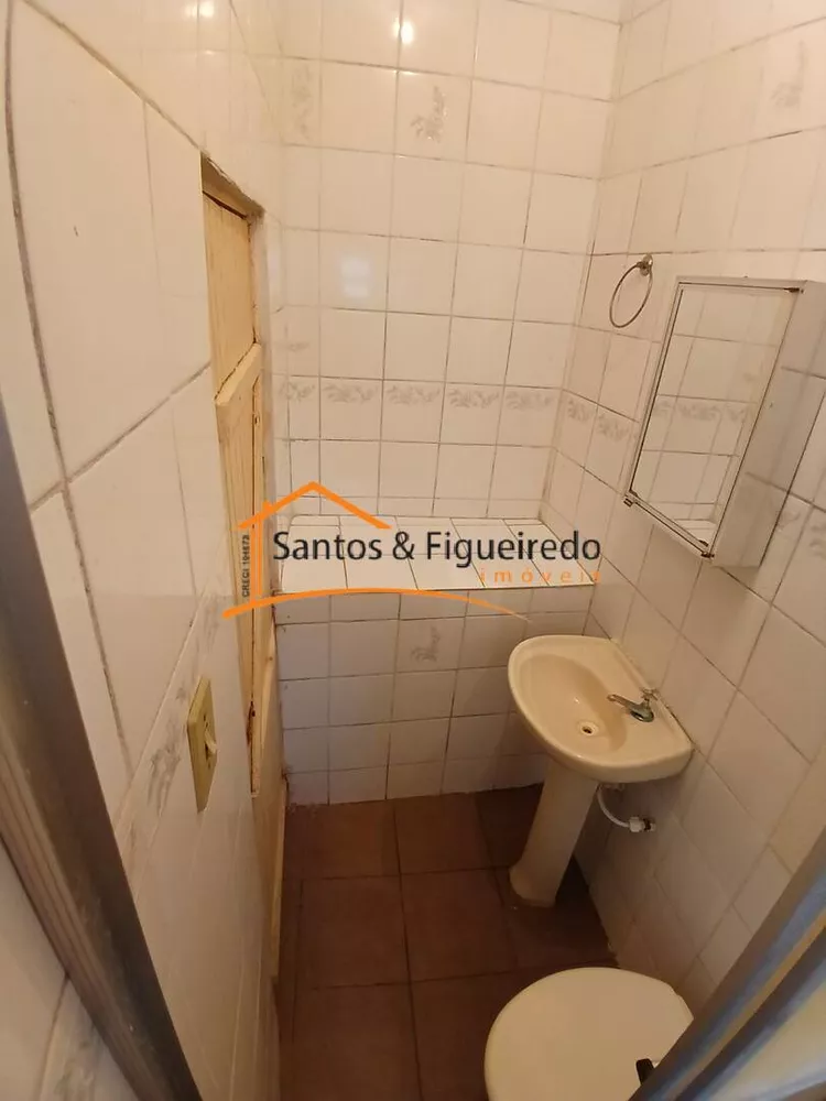 Casa para alugar com 1 quarto, 25m² - Foto 6