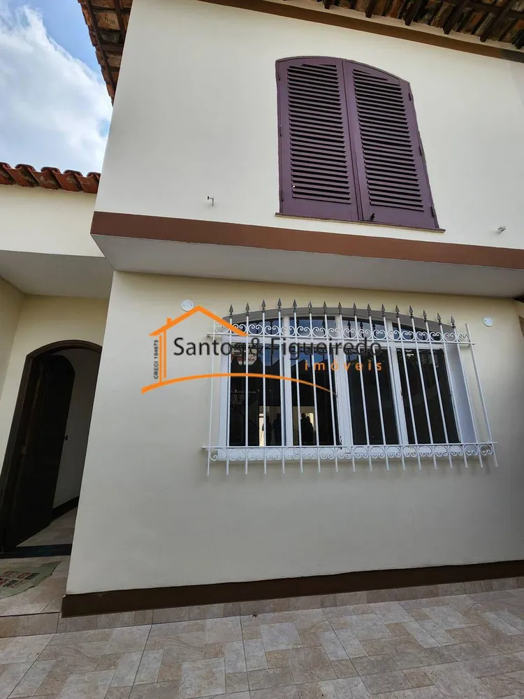 Sobrado, 3 quartos, 220 m² - Foto 2