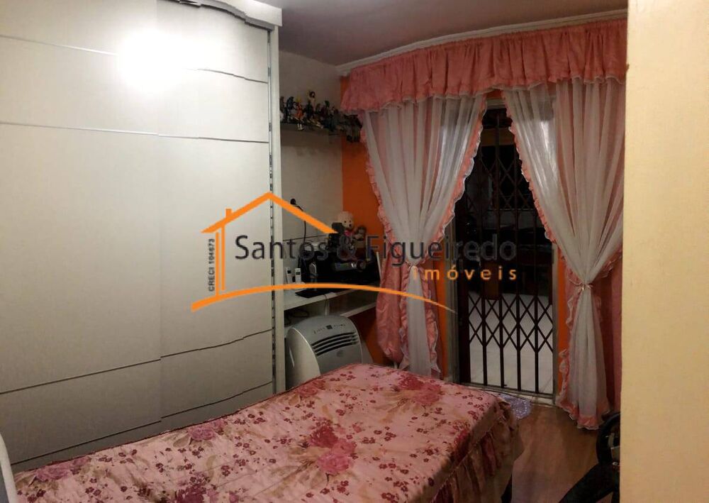 Casa, 3 quartos, 203 m² - Foto 2
