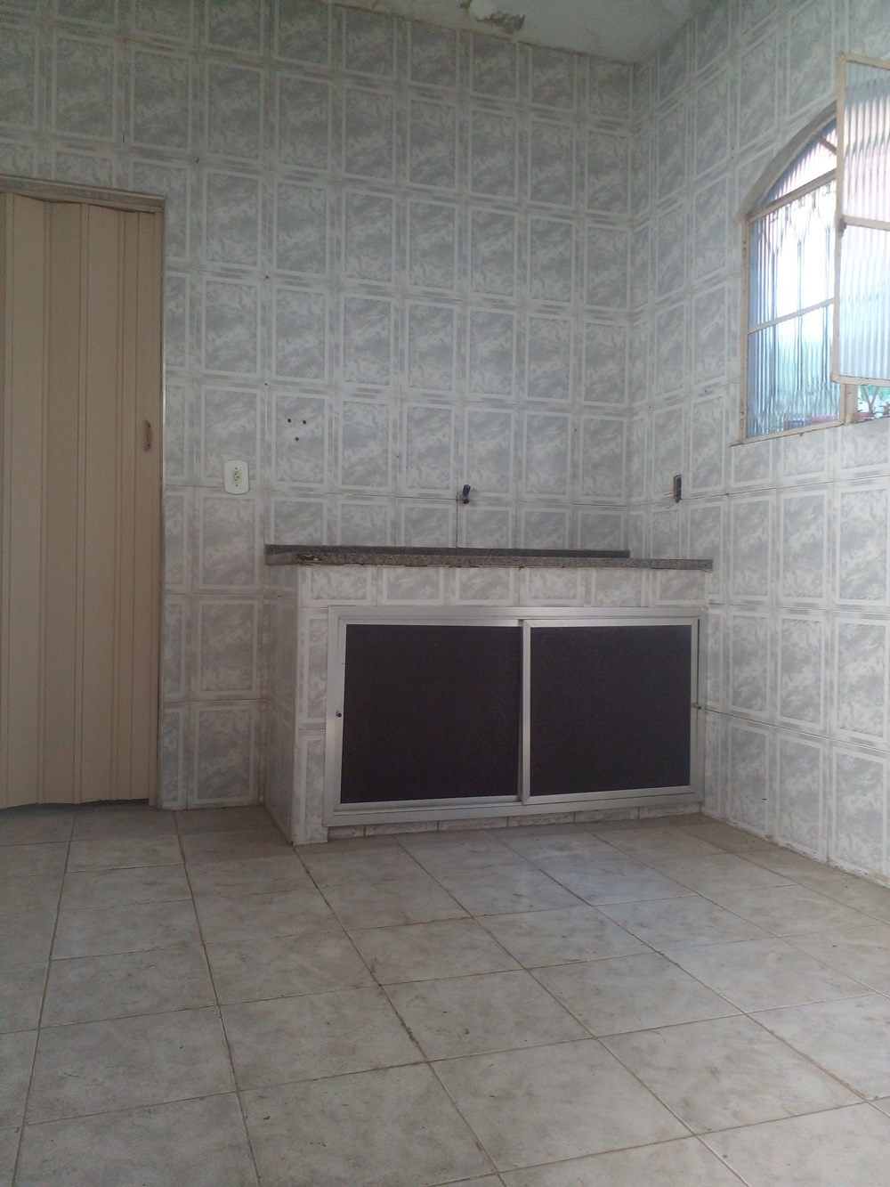 Casa à venda com 2 quartos, 200m² - Foto 7