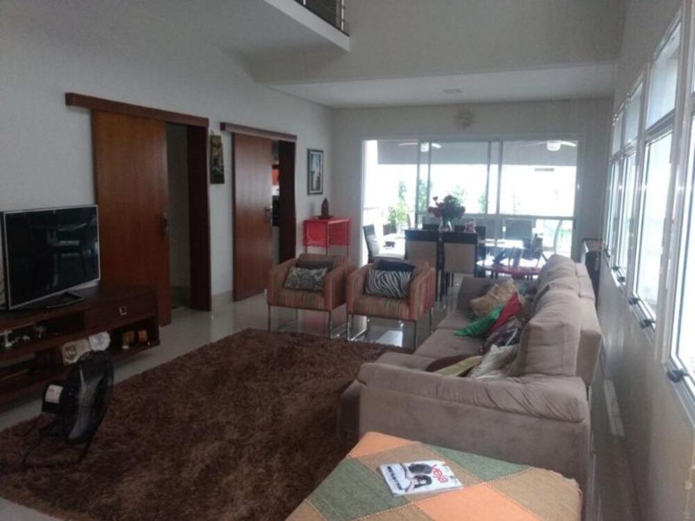 Casa, 4 quartos, 320 m² - Foto 4