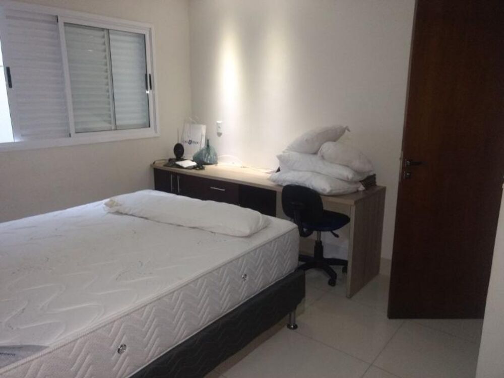 Casa, 4 quartos, 320 m² - Foto 1
