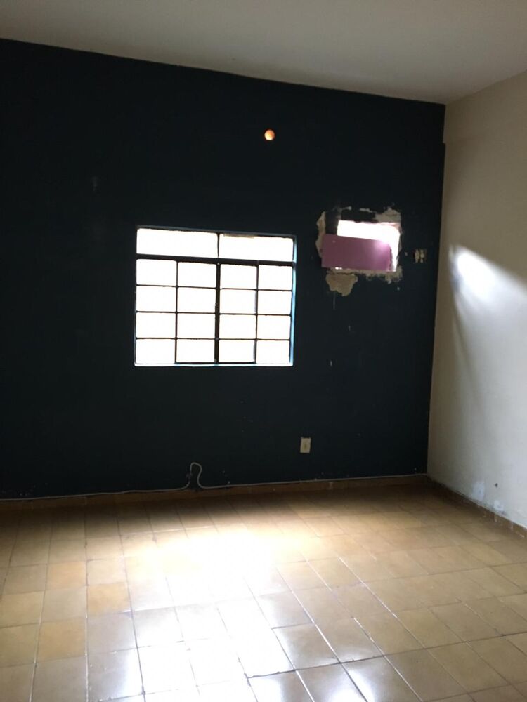 Casa à venda com 3 quartos - Foto 1