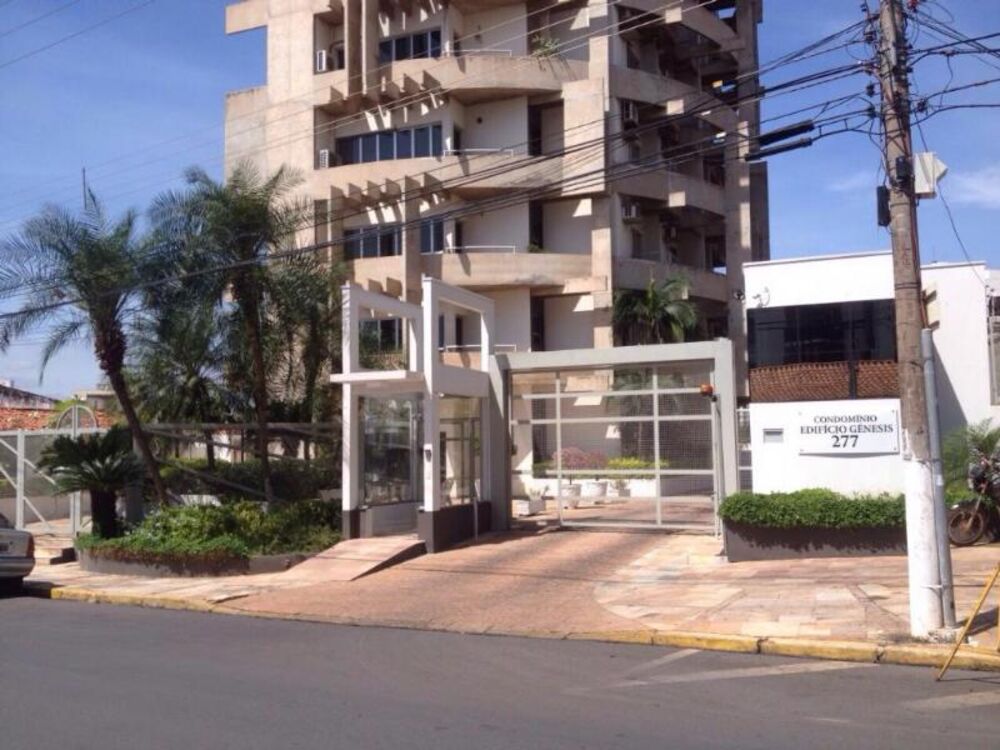 Apartamento à venda com 4 quartos, 198m² - Foto 1