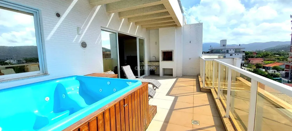Cobertura, 3 quartos, 137 m² - Foto 2