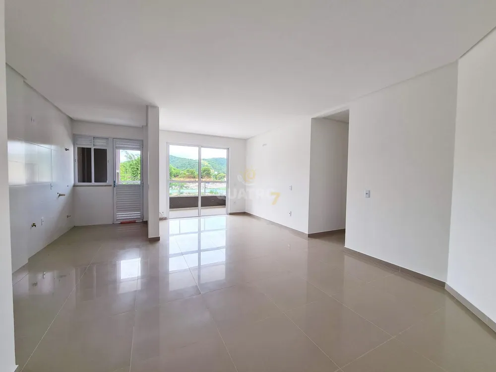 Apartamento, 3 quartos, 101 m² - Foto 1