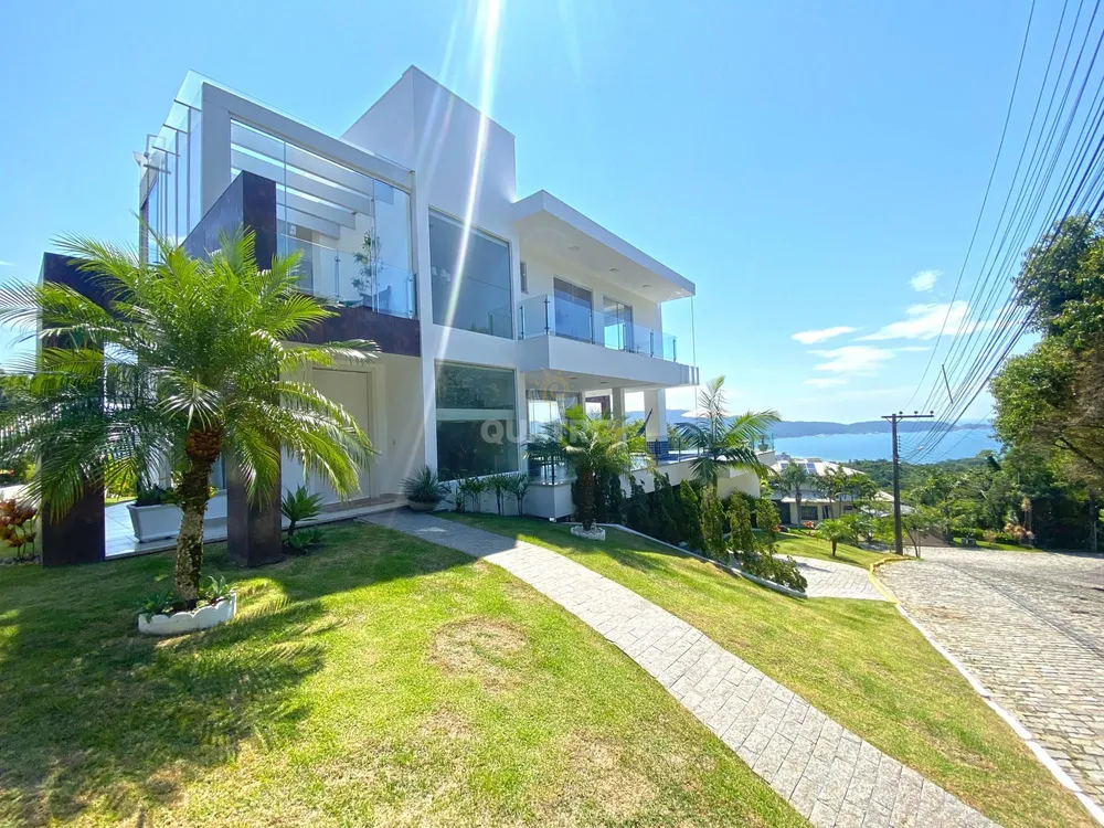 Casa, 4 quartos, 350 m² - Foto 1