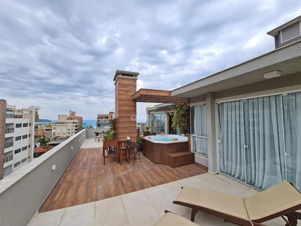 Cobertura, 3 quartos, 210 m² - Foto 3