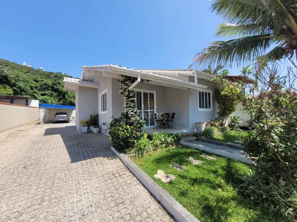 Casa, 3 quartos, 70 m² - Foto 1
