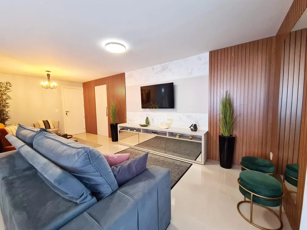 Cobertura, 3 quartos, 245 m² - Foto 1