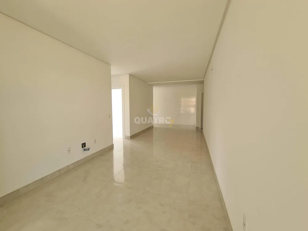 Apartamento, 2 quartos, 76 m² - Foto 4