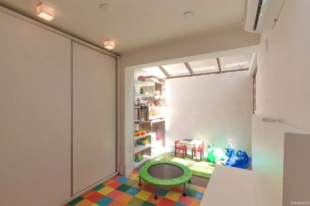 Casa, 5 quartos, 307 m² - Foto 2