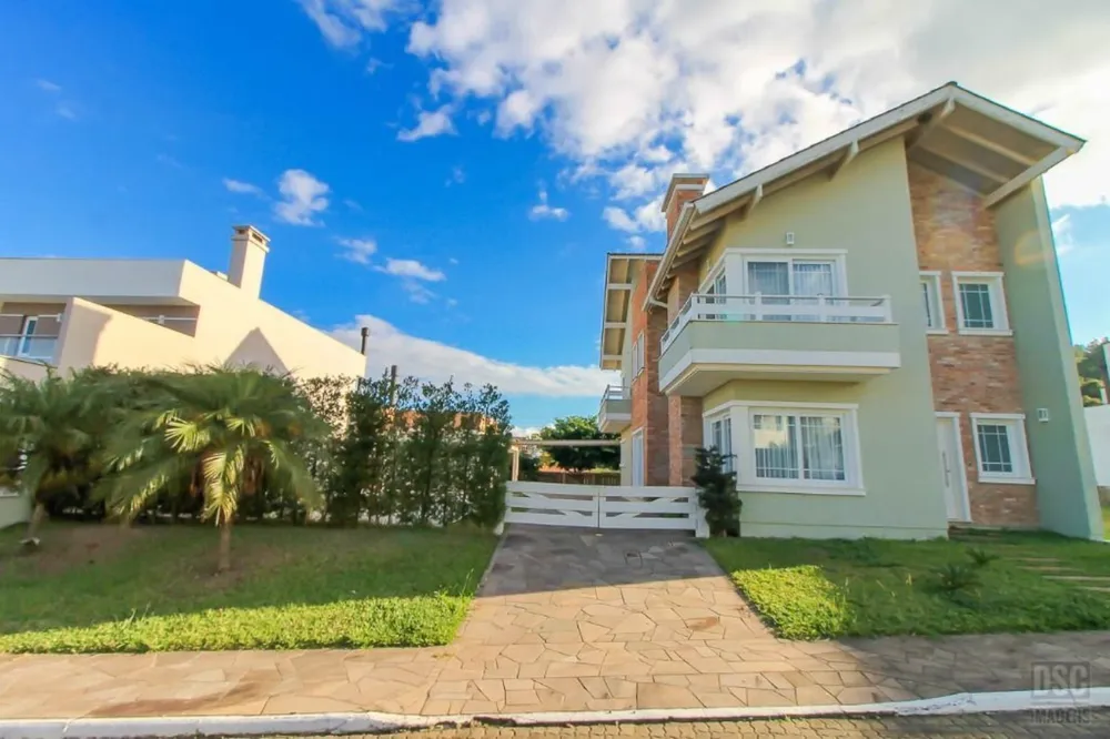 Casa, 3 quartos, 332 m² - Foto 1