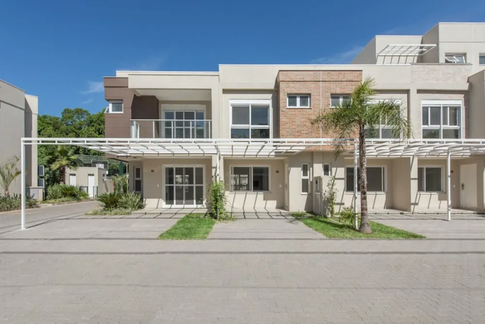 Casa, 4 quartos, 196 m² - Foto 2