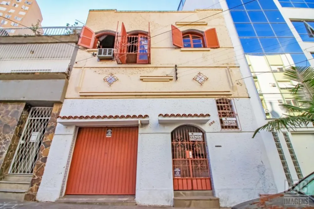 Casa, 5 quartos, 220 m² - Foto 1