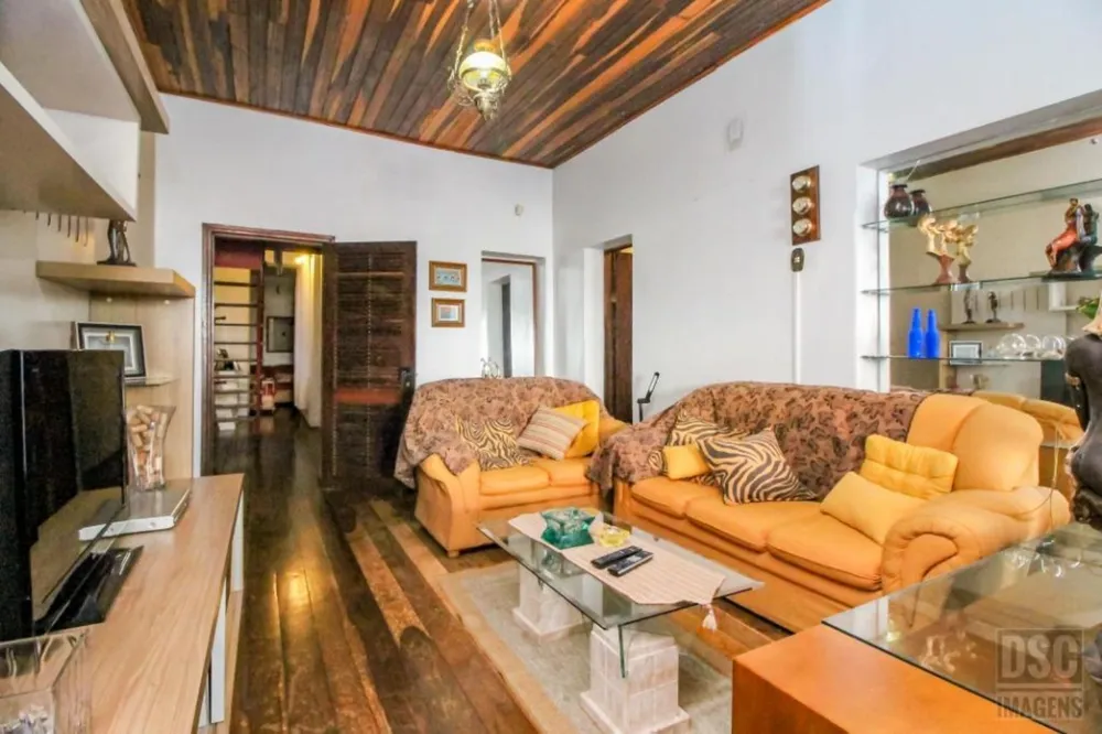 Casa, 5 quartos, 220 m² - Foto 4