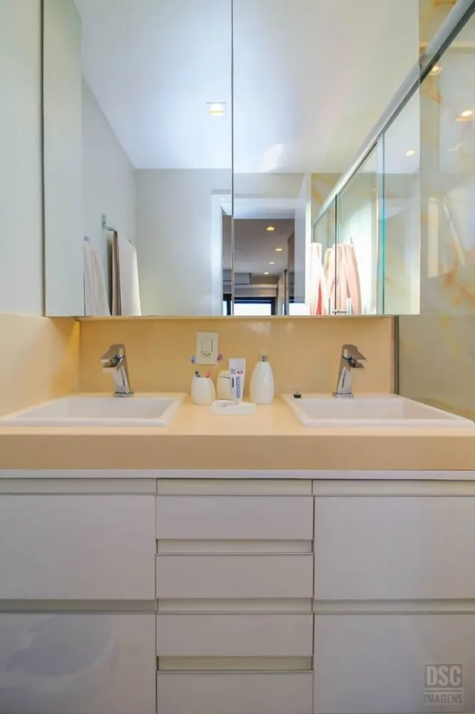 Apartamento, 3 quartos, 136 m² - Foto 2