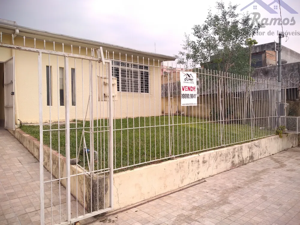 Casa, 3 quartos, 238 m² - Foto 1
