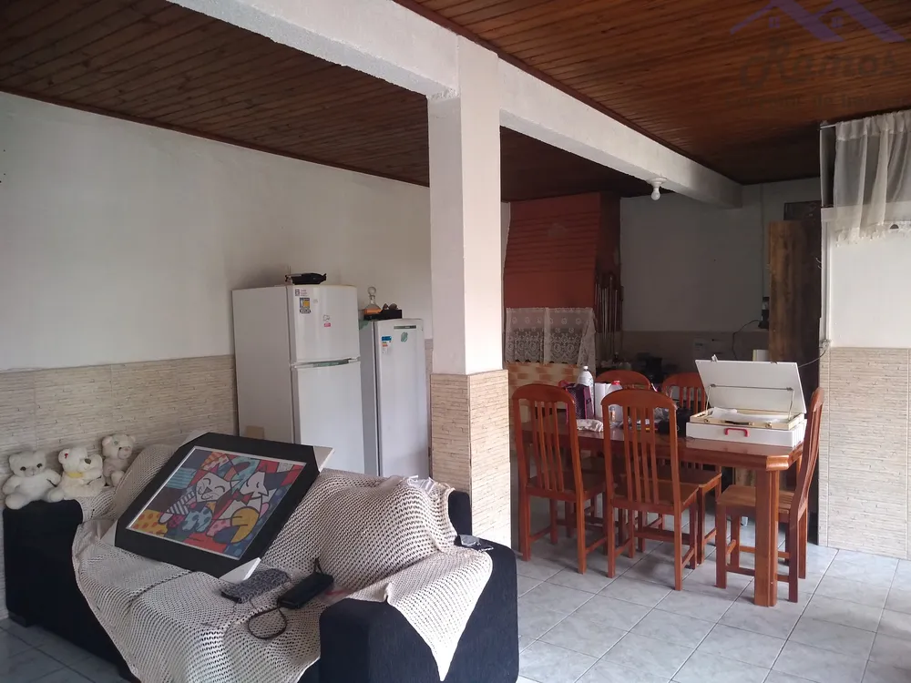 Casa, 3 quartos, 238 m² - Foto 4