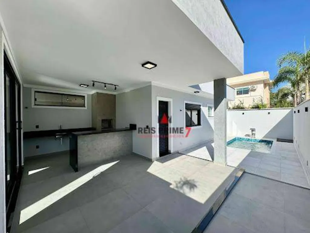 Casa, 3 quartos, 199 m² - Foto 3