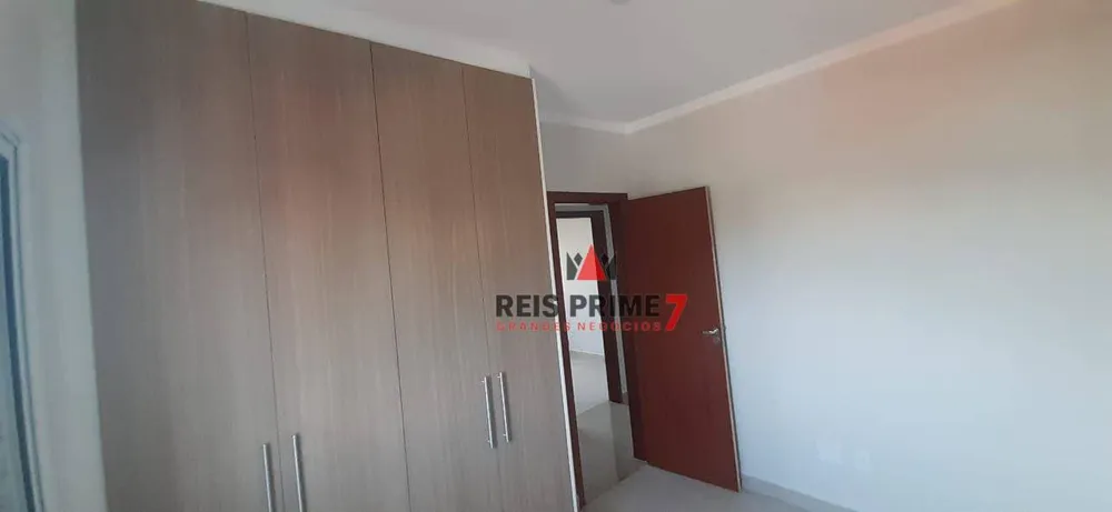 Apartamento, 3 quartos, 72 m² - Foto 2