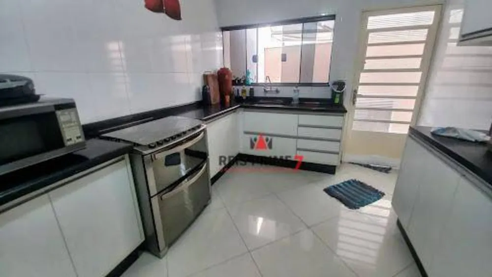 Casa, 3 quartos, 170 m² - Foto 12